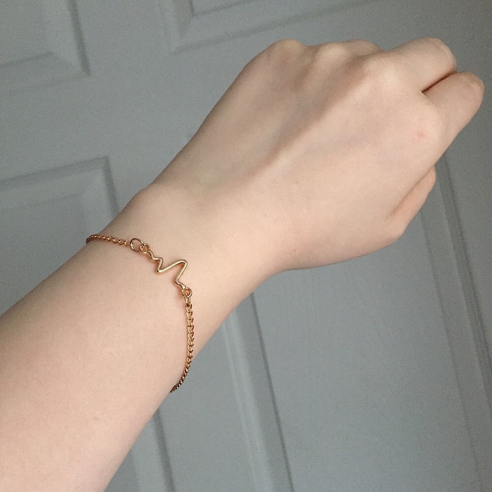 ⚜️[𝟯/$𝟭𝟴]⚜️ECG Gold Simple Metal Bracelet NEW - Picture 6 of 9